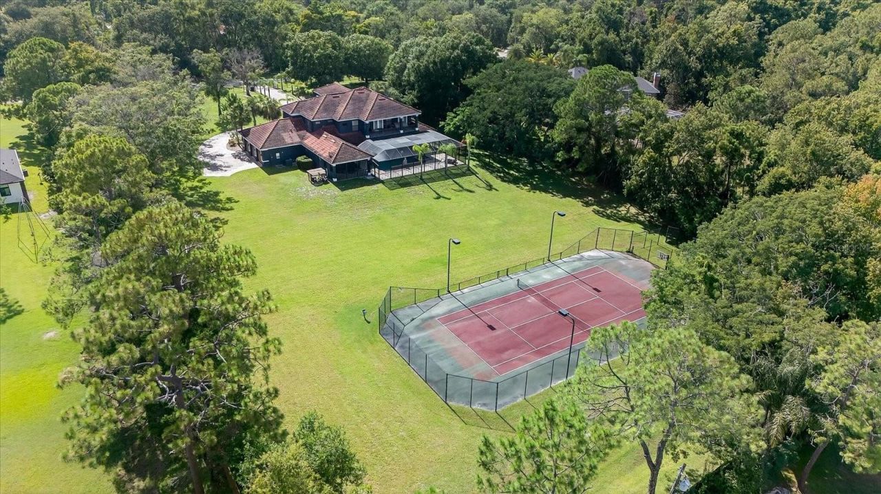 2555 Bryan Lane, Tarpon Springs, FL 34688 Photo