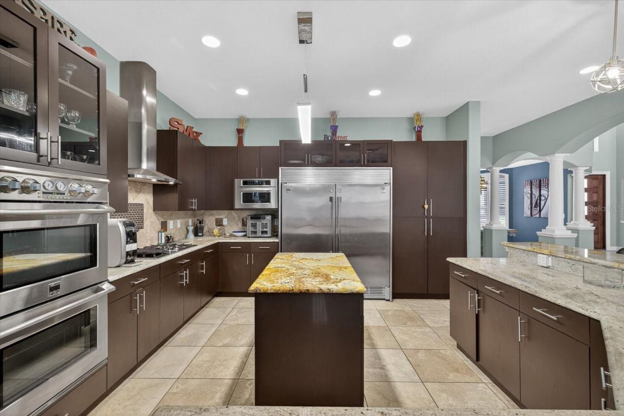 2555 Bryan Lane, Tarpon Springs, FL 34688 Photo