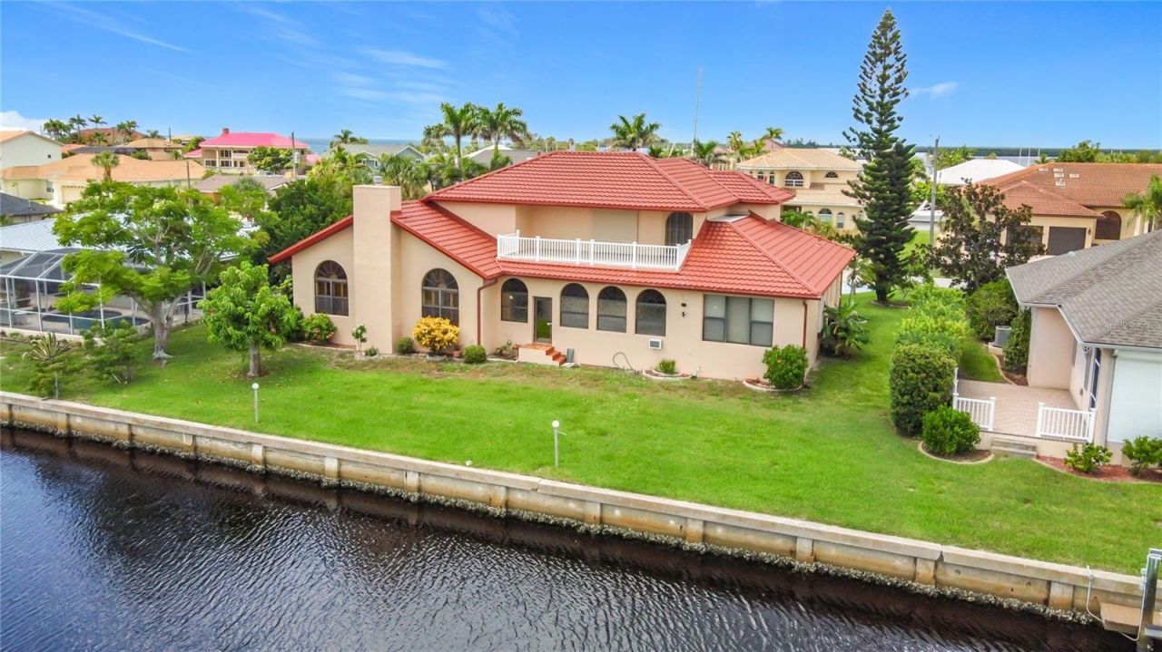 134 Seville Place Sw, Port Charlotte, FL 33952 Photo