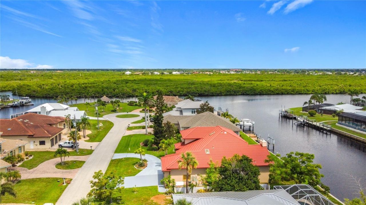 134 Seville Place Sw, Port Charlotte, FL 33952 Photo