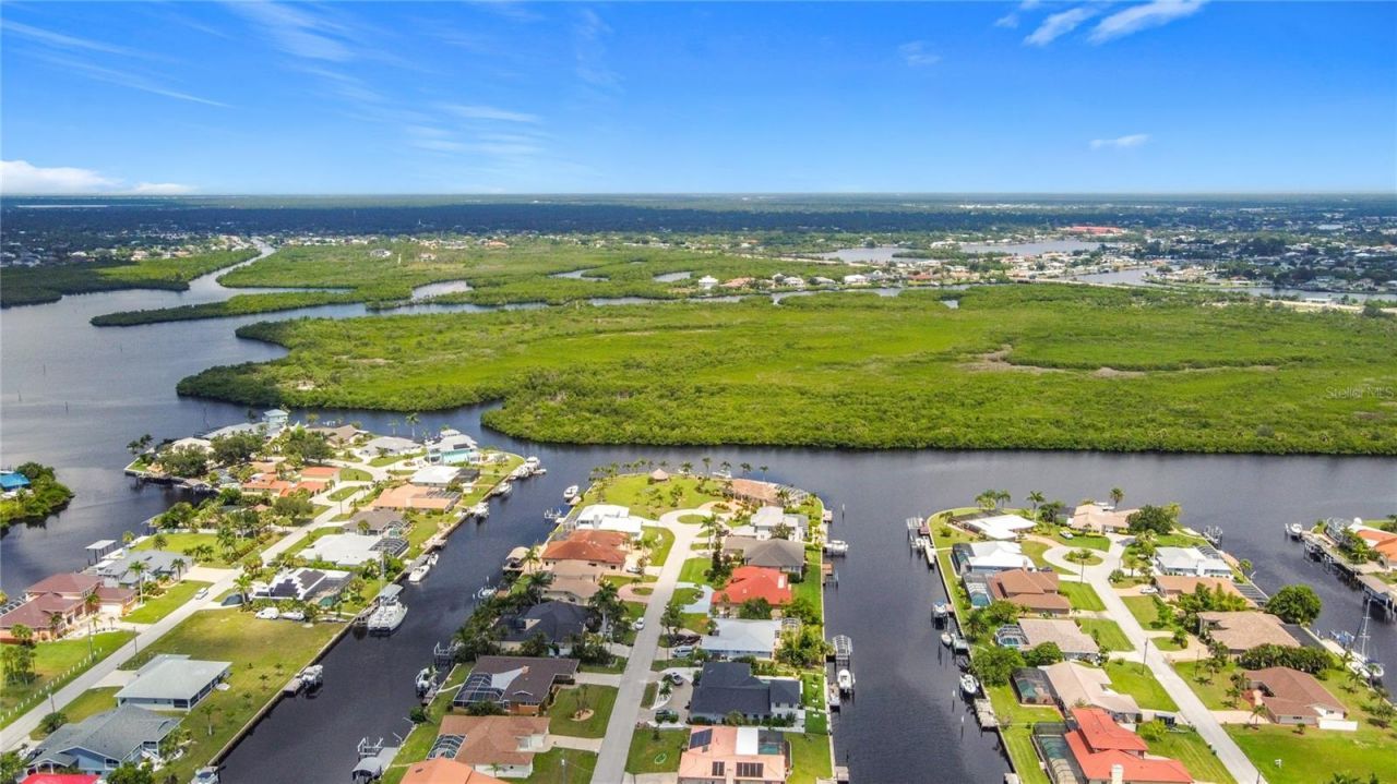 134 Seville Place Sw, Port Charlotte, FL 33952 Photo