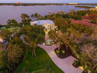 8585 Midnight Pass Road Primary Photo