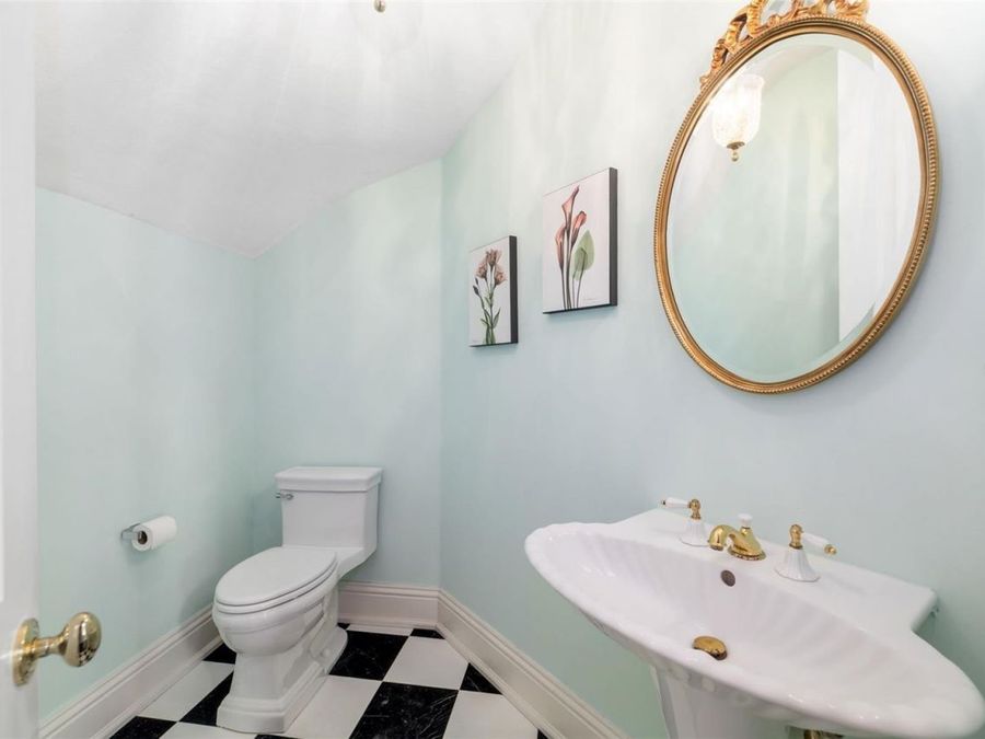 Property Image 70