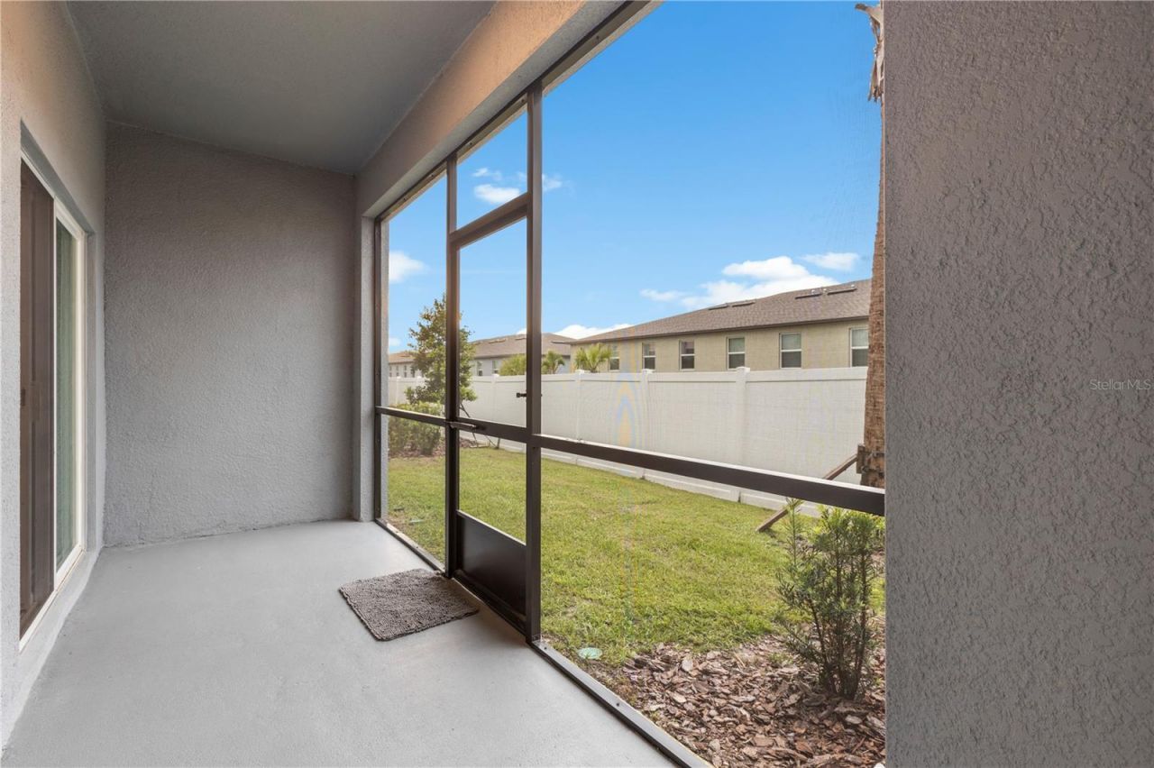 36515 Camp Fire Terrace, Zephyrhills, FL 33541 Photo