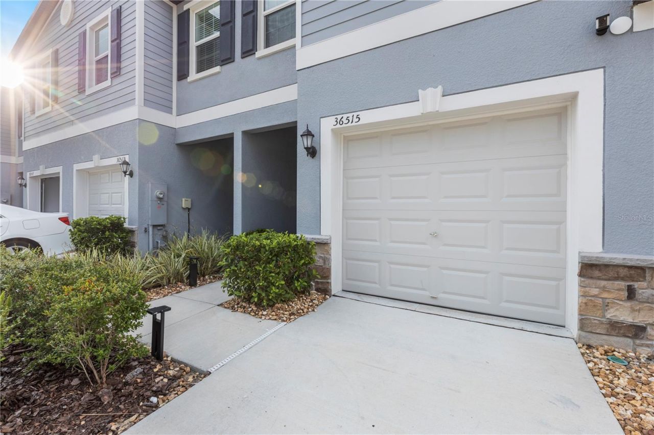 36515 Camp Fire Terrace, Zephyrhills, FL 33541 Photo