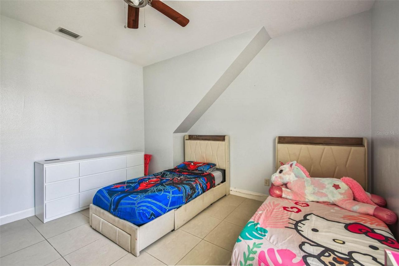 10526 Greencrest Drive, Tampa, FL 33626 Photo