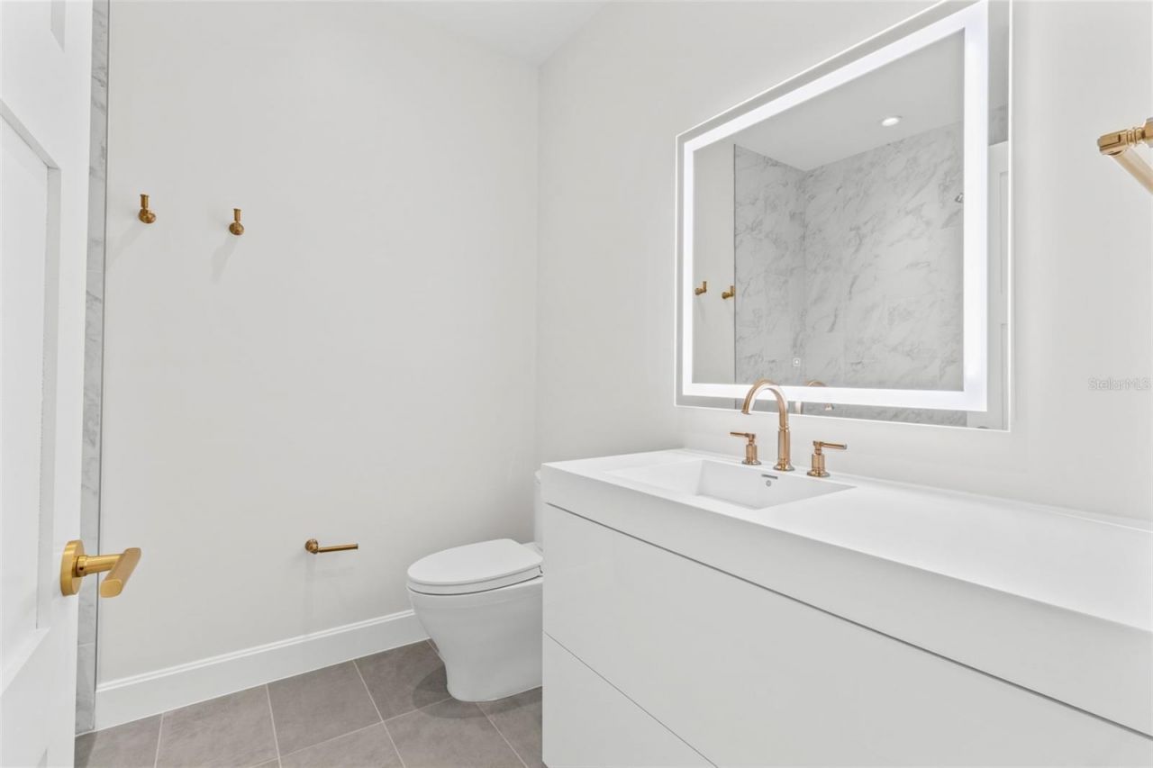 126 4th Avenue Ne, Unit 601, Saint Petersburg, FL 33701 Photo