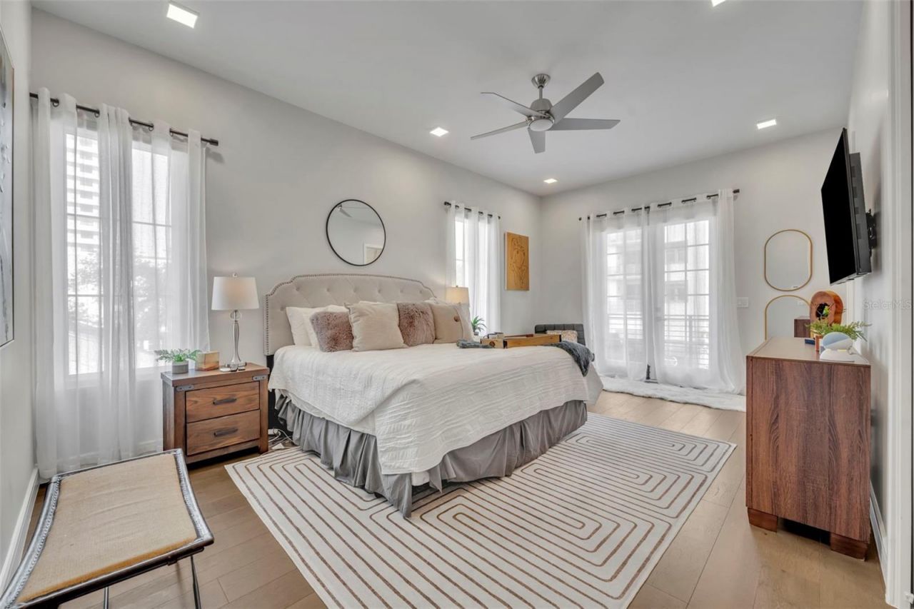 622 E Central Boulevard, Orlando, FL 32801 Photo
