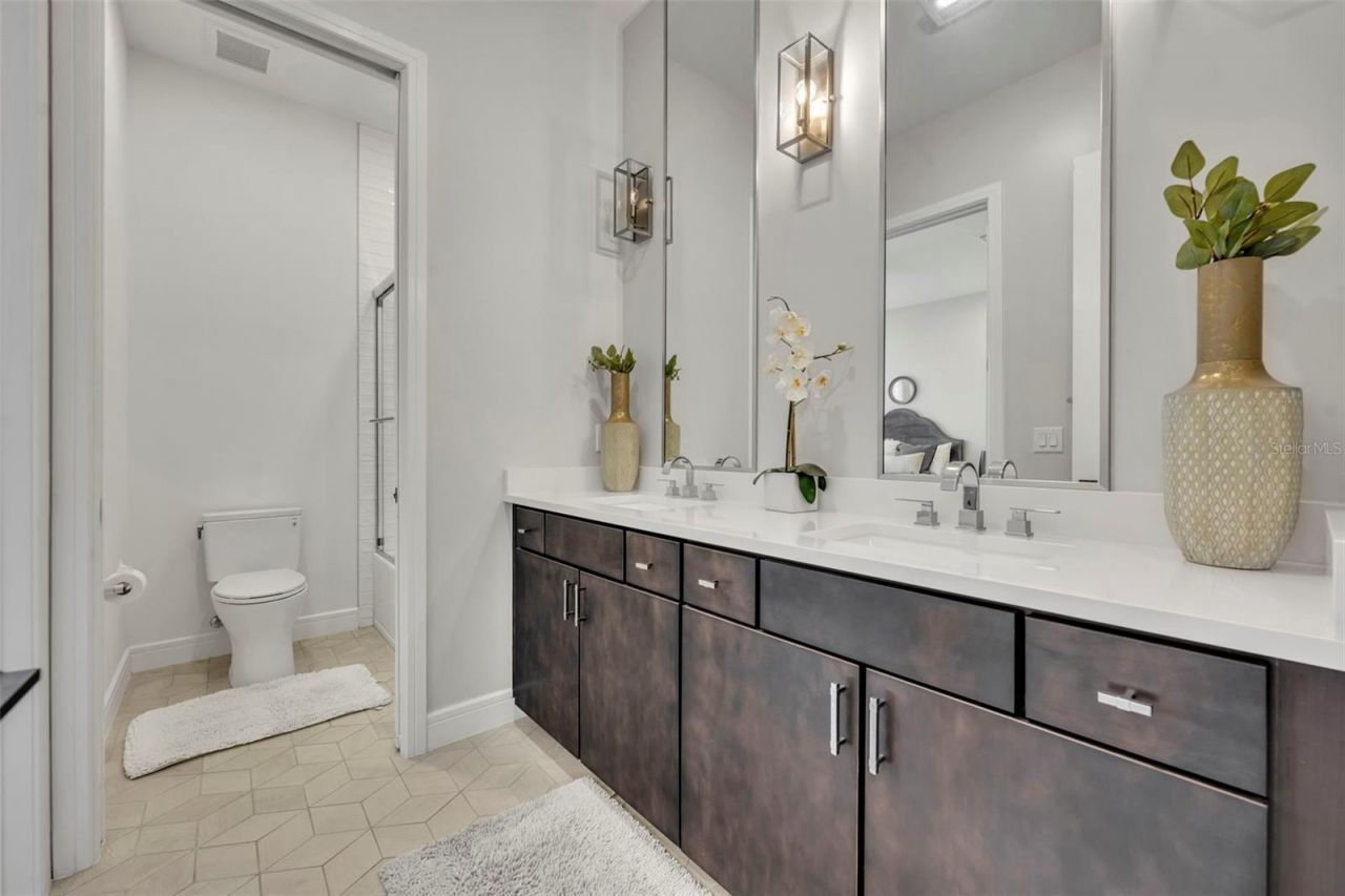 622 E Central Boulevard, Orlando, FL 32801 Photo