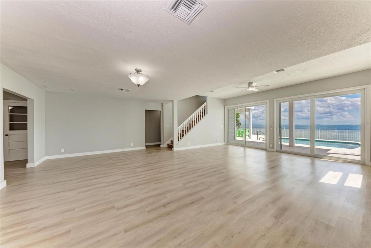 893 N Shore Drive, Anna Maria, FL 34216 Photo