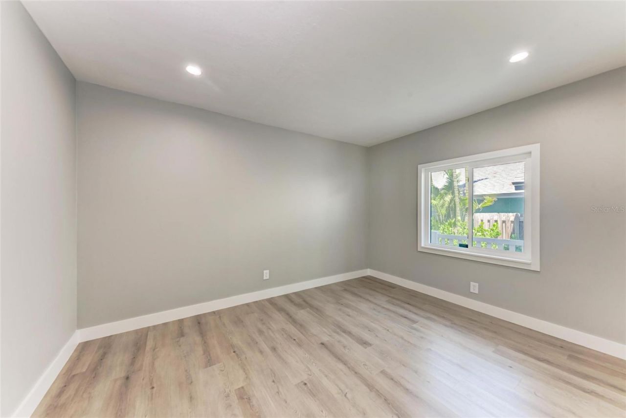 893 N Shore Drive, Anna Maria, FL 34216 Photo