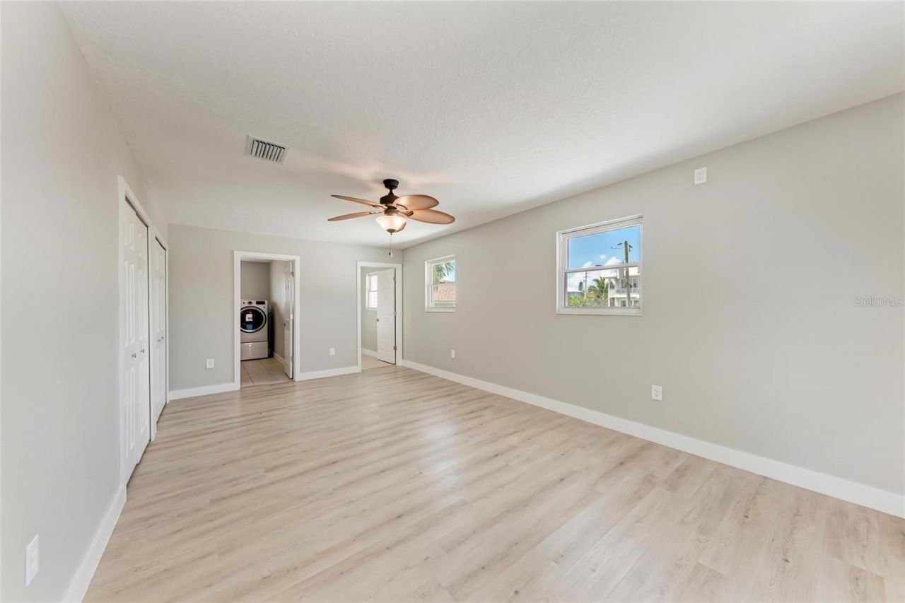 893 N Shore Drive, Anna Maria, FL 34216 Photo