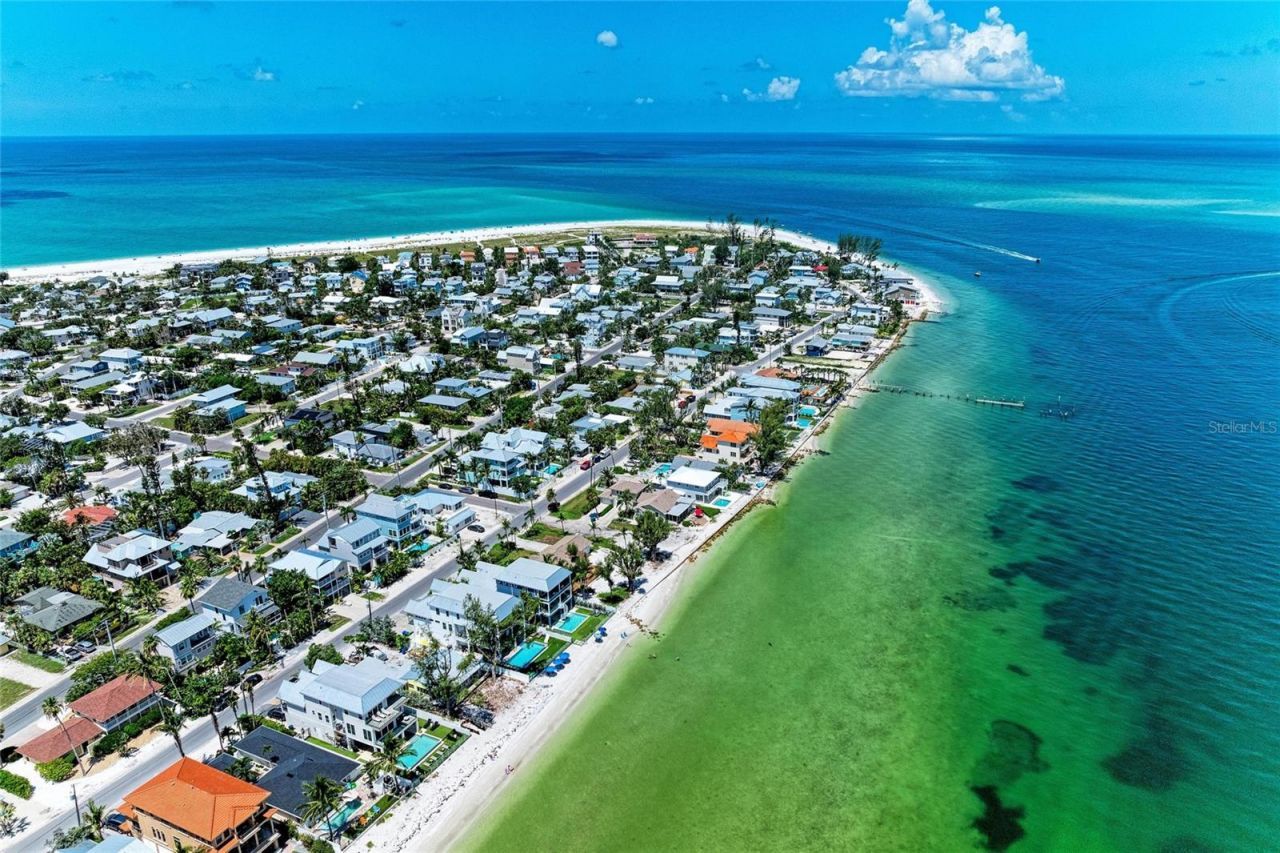 893 N Shore Drive, Anna Maria, FL 34216 Photo