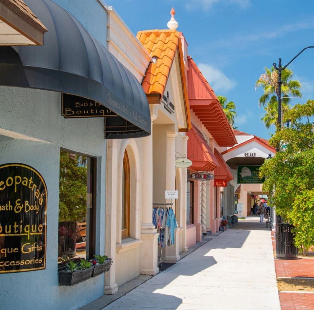 425 Cerromar Terrace, Unit 359, Venice, FL 34293 Photo