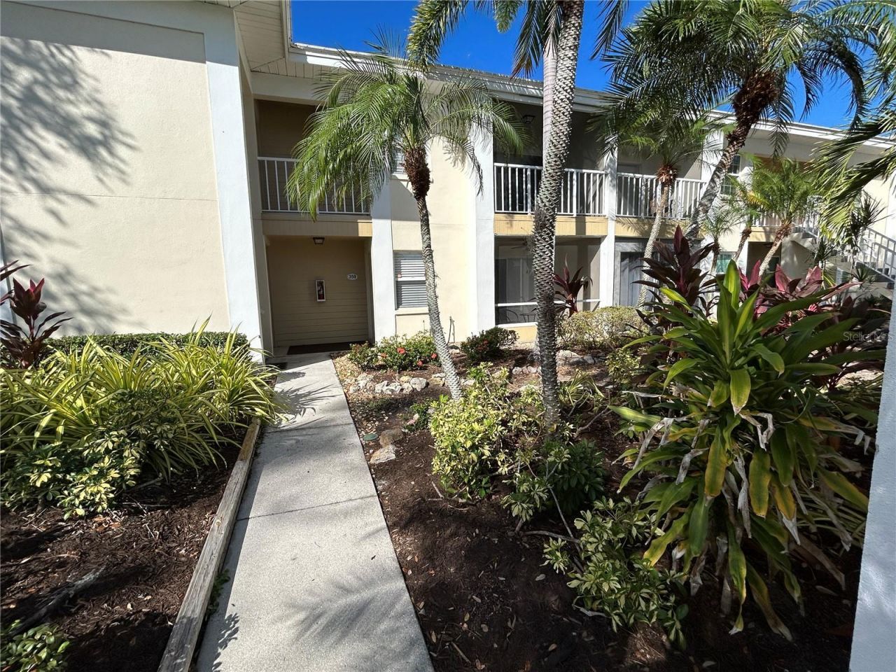 425 Cerromar Terrace, Unit 359, Venice, FL 34293 Photo