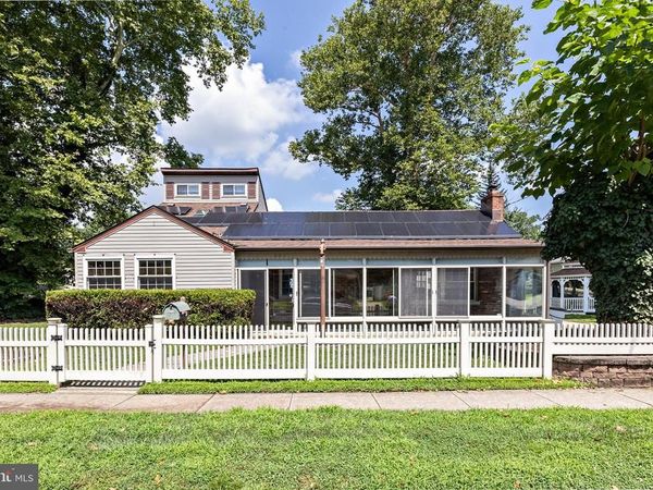 325 ALBANY AVENUE, BARRINGTON, NJ 08007