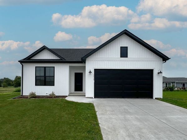 Lot B6 W Paw Paw Avenue, Cortland, IL 60112