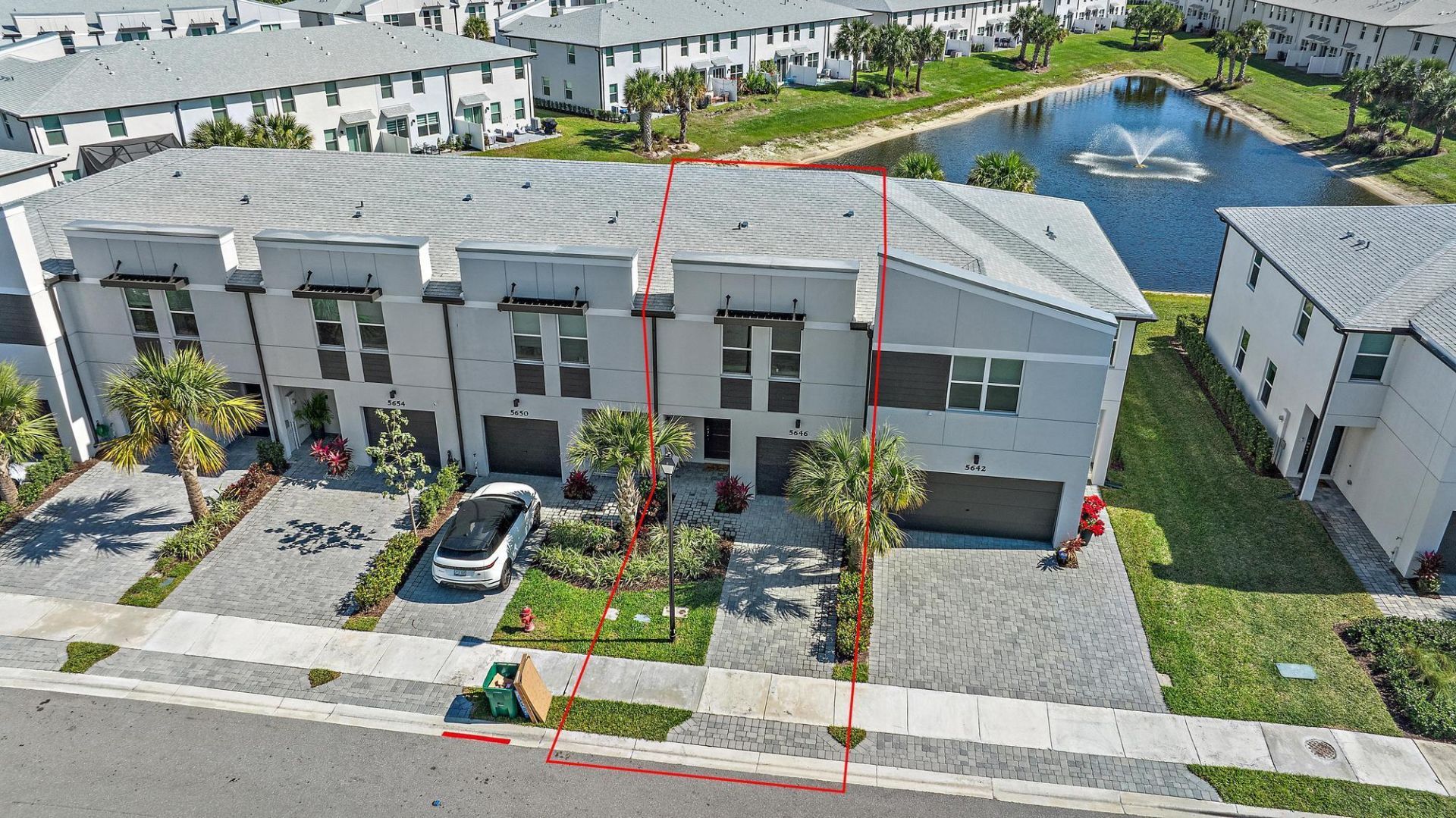 5646 Enclave Drive, Mangonia Park, FL 33407 Photo