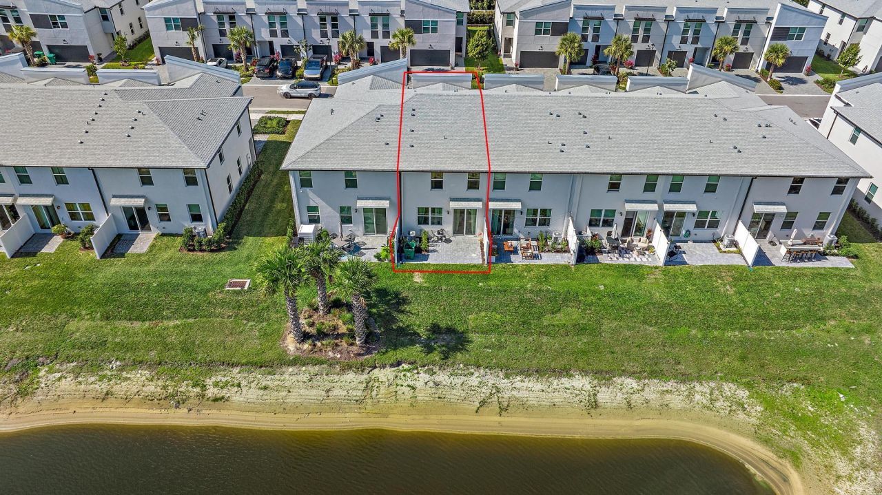 5646 Enclave Drive, Mangonia Park, FL 33407 Photo