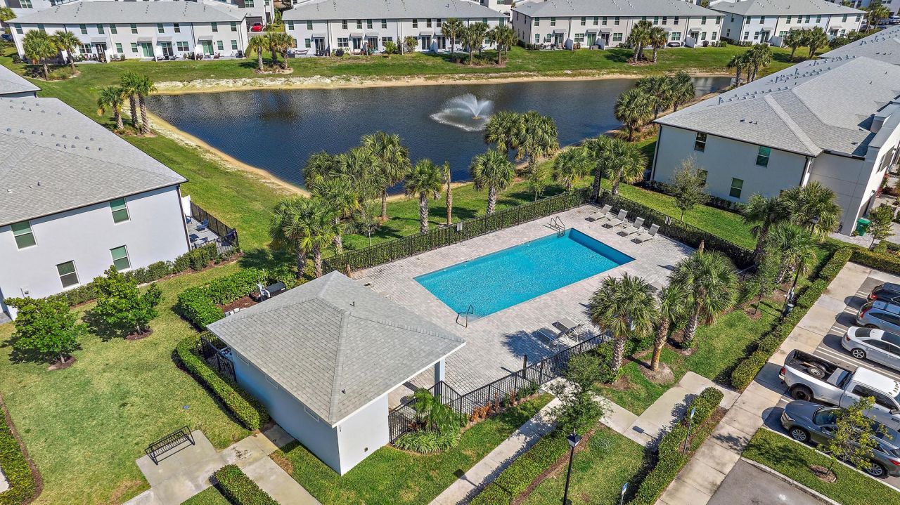 5646 Enclave Drive, Mangonia Park, FL 33407 Photo