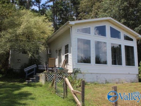 132 Winston Drive, Valley Head, AL 35989