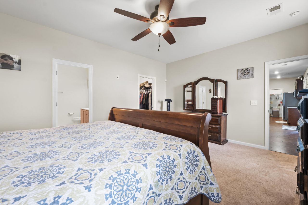 1083 Copperhead Road Photo 13