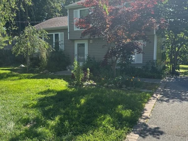 716 Narragansett Avenue, East Patchogue, NY 11772