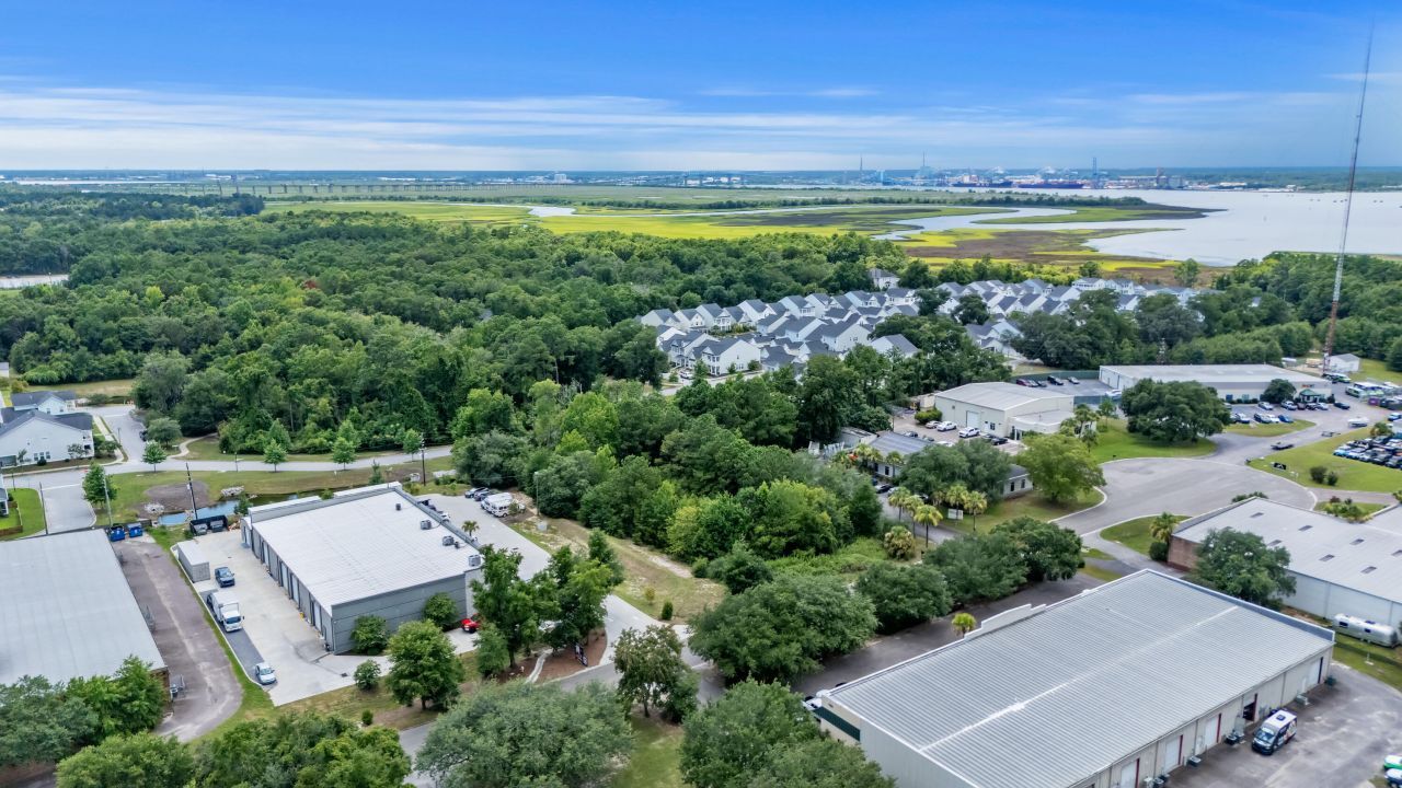 481 Jessen Lane Photo 9