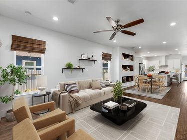 916 S Montreal Avenue, Dallas, TX 75208