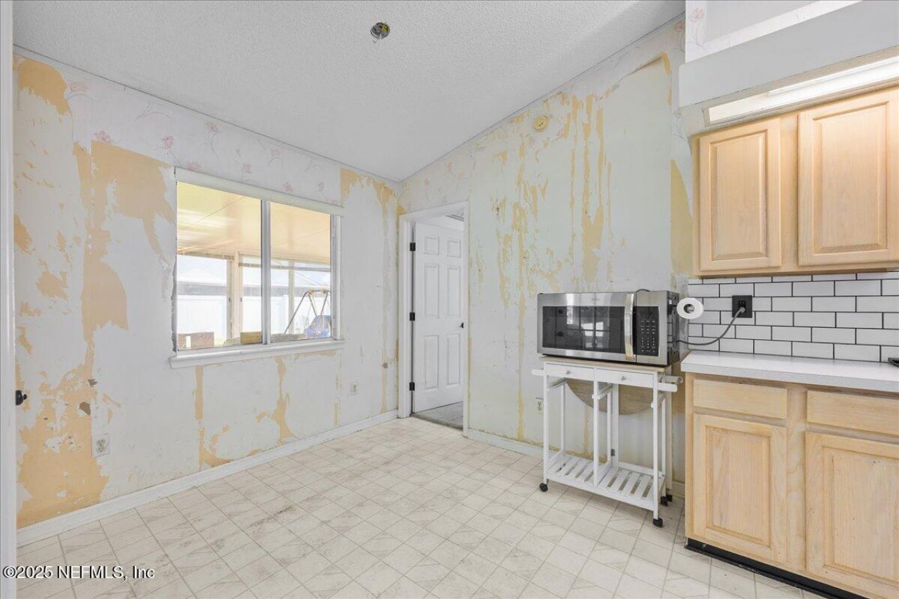 9125 Camshire Drive, Jacksonville, FL 32244 Photo