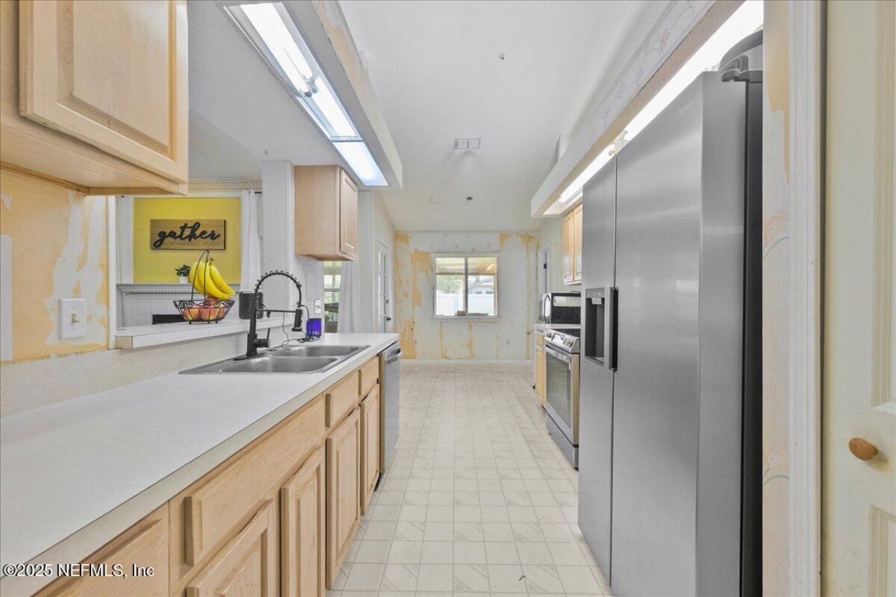 9125 Camshire Drive, Jacksonville, FL 32244 Photo