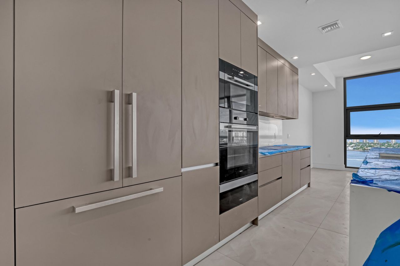 220 Lake Shore Drive, Unit N-2103, Lake Park, FL 33403 Photo