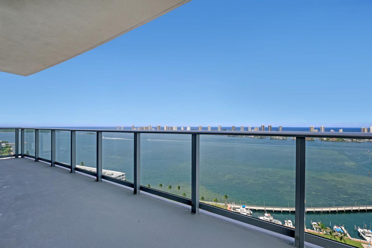 220 Lake Shore Drive, Unit N-2103, Lake Park, FL 33403 Photo