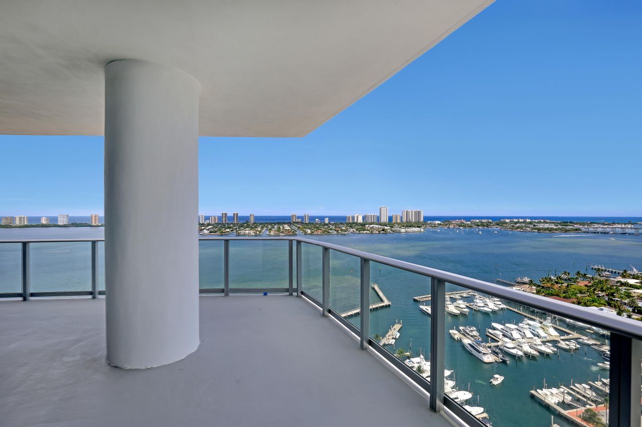 220 Lake Shore Drive, Unit N-2103, Lake Park, FL 33403 Photo