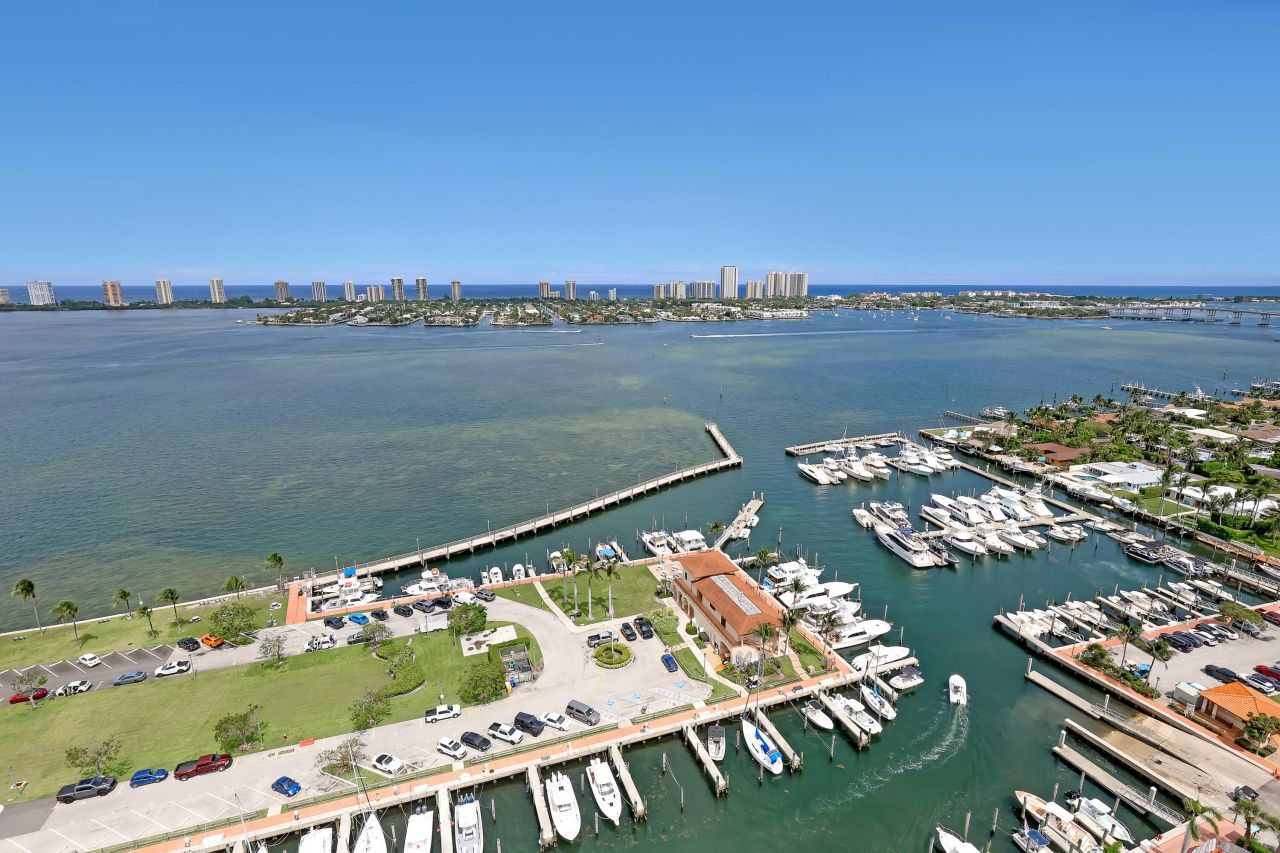 220 Lake Shore Drive, Unit N-2103, Lake Park, FL 33403 Photo