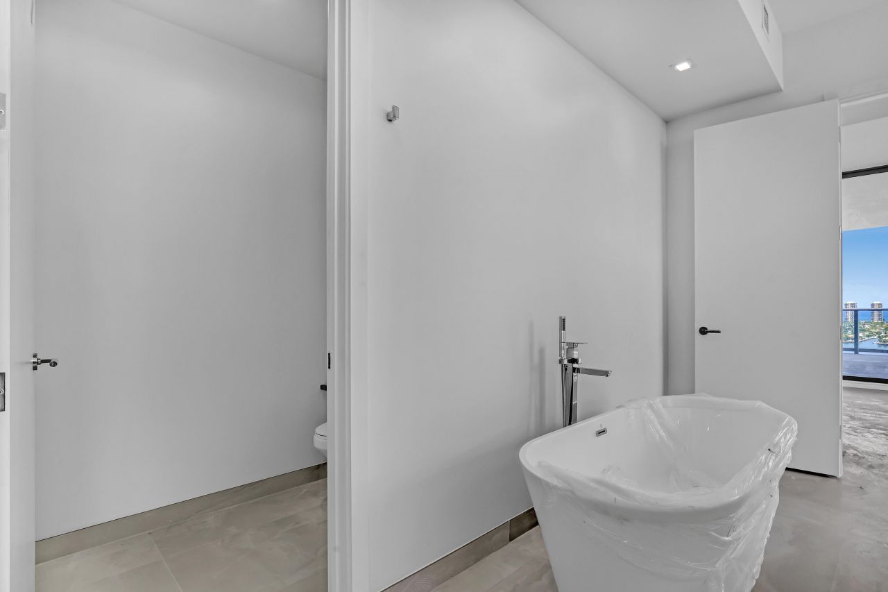 220 Lake Shore Drive, Unit N-2103, Lake Park, FL 33403 Photo