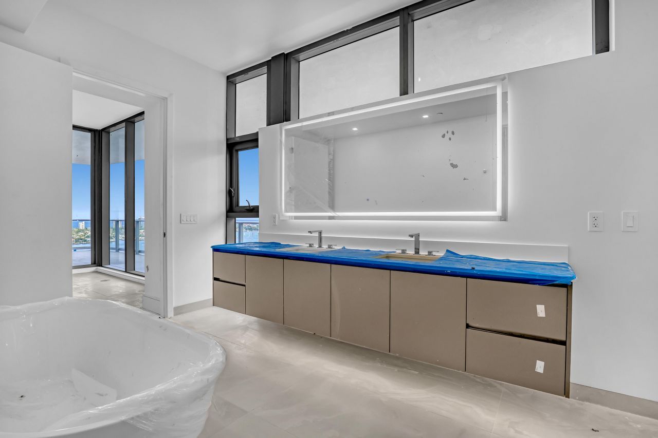 220 Lake Shore Drive, Unit N-2103, Lake Park, FL 33403 Photo