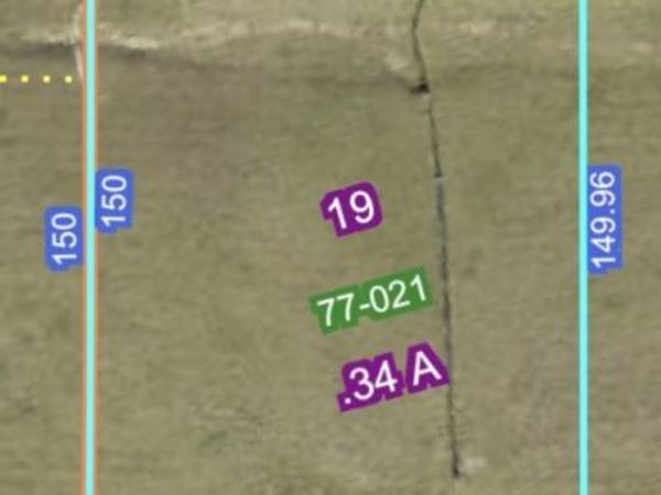 948 Hampshire Circle, Marion, IA 52302