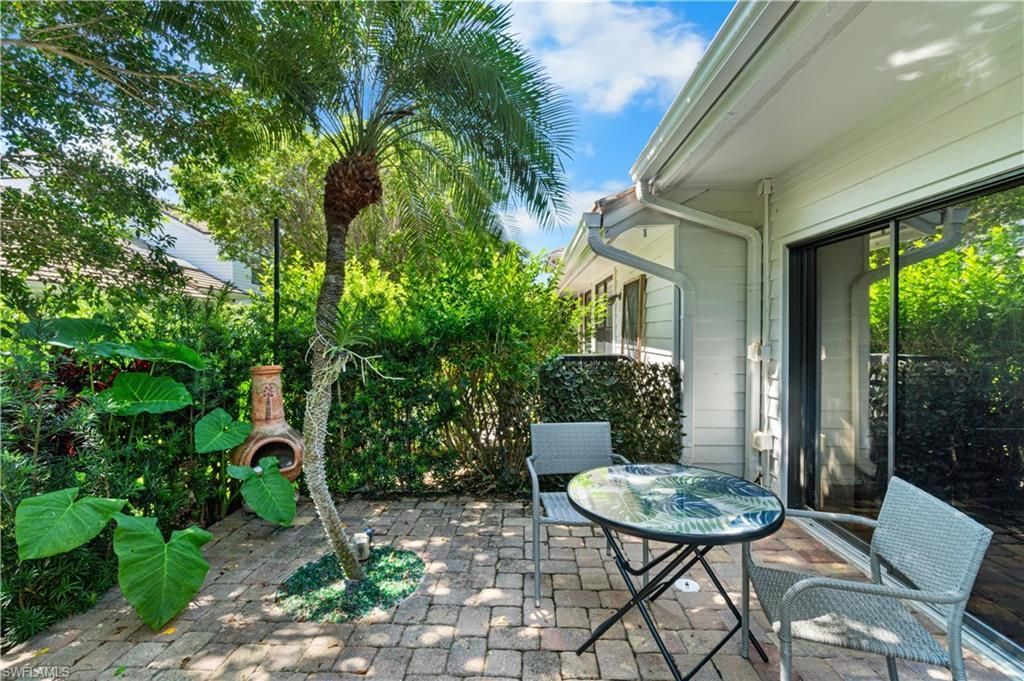 4018 Crayton Rd, Unit B2, Naples, FL 34103 Photo