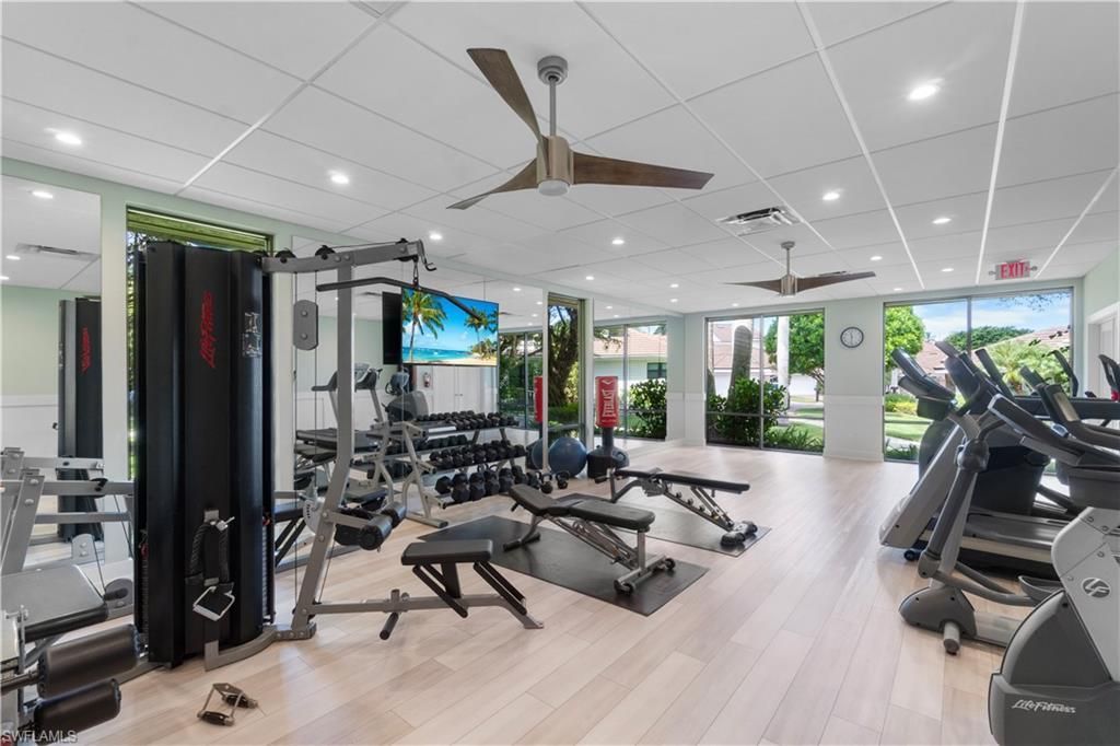 4018 Crayton Rd, Unit B2, Naples, FL 34103 Photo