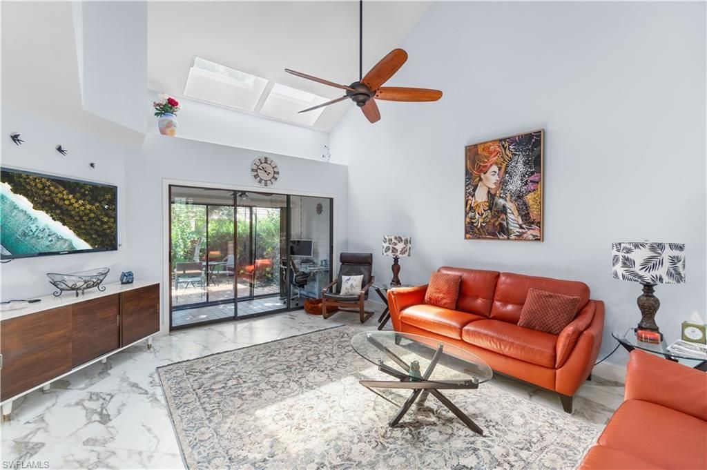 4018 Crayton Rd, Unit B2, Naples, FL 34103 Photo