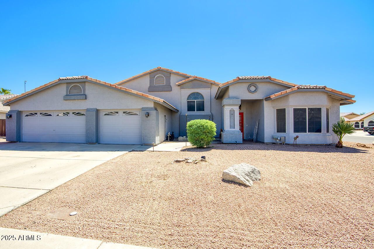 12677 N 77th Drive, Peoria, AZ 85381 Main Photo