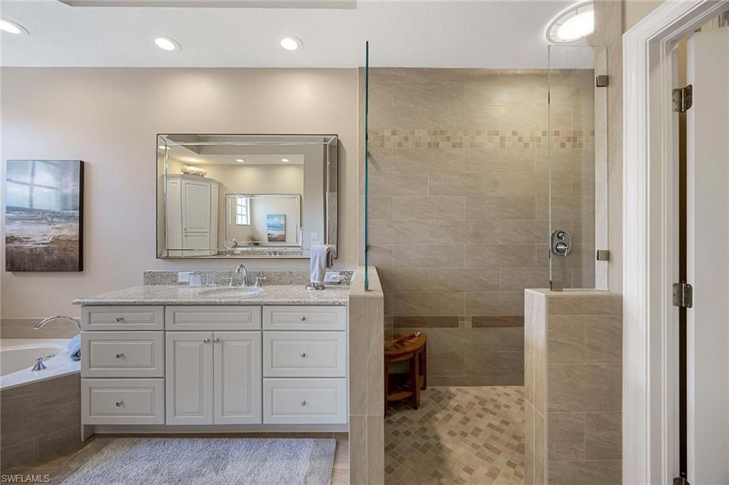 26960 Wyndhurst Ct, Unit 202, Bonita Springs, FL 34134 Photo