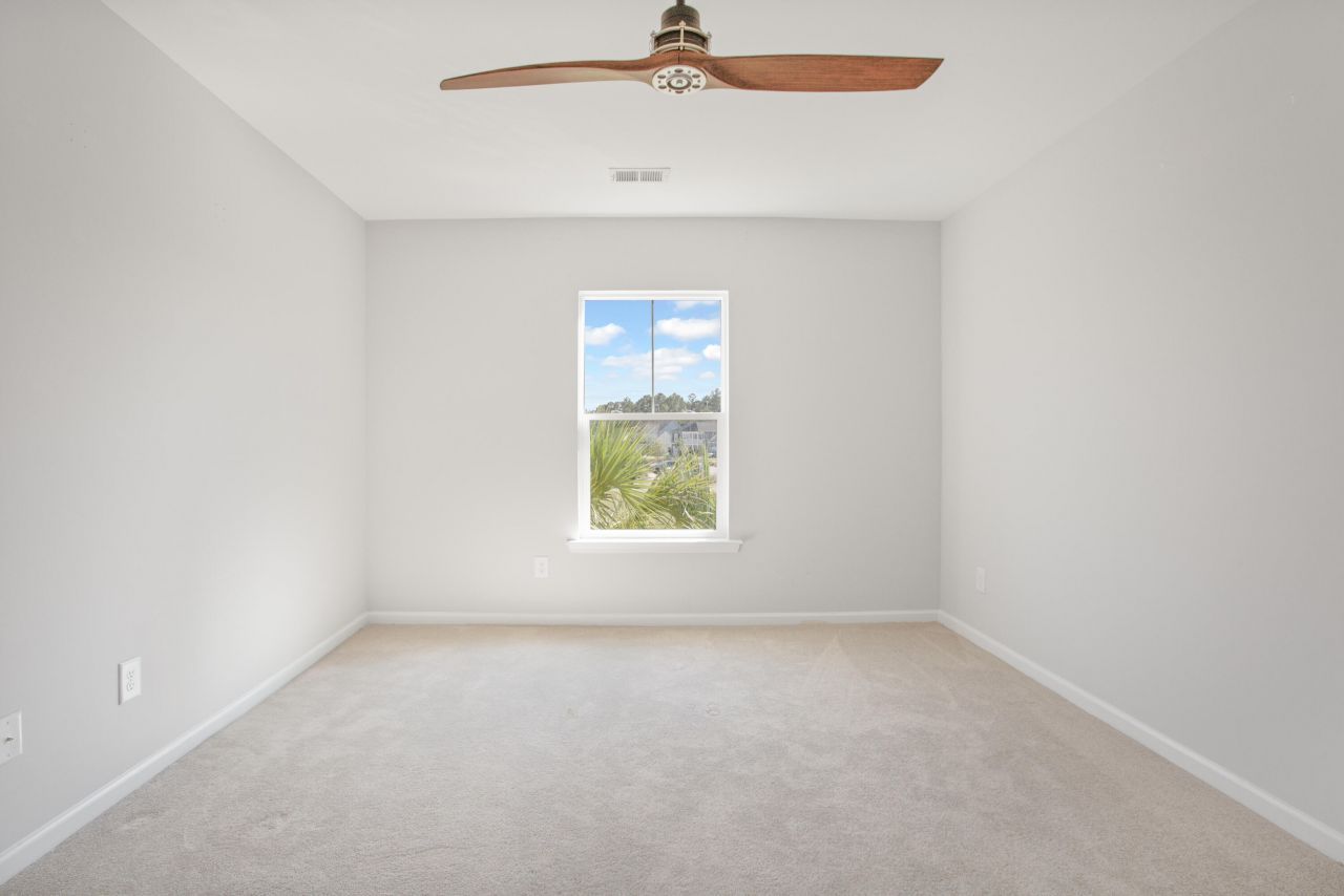 412 Richfield Way Photo 32