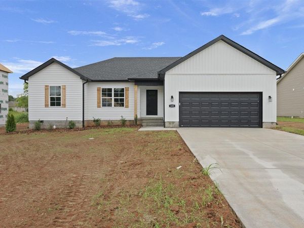 103 Madeline Court, Russellville, KY 42276