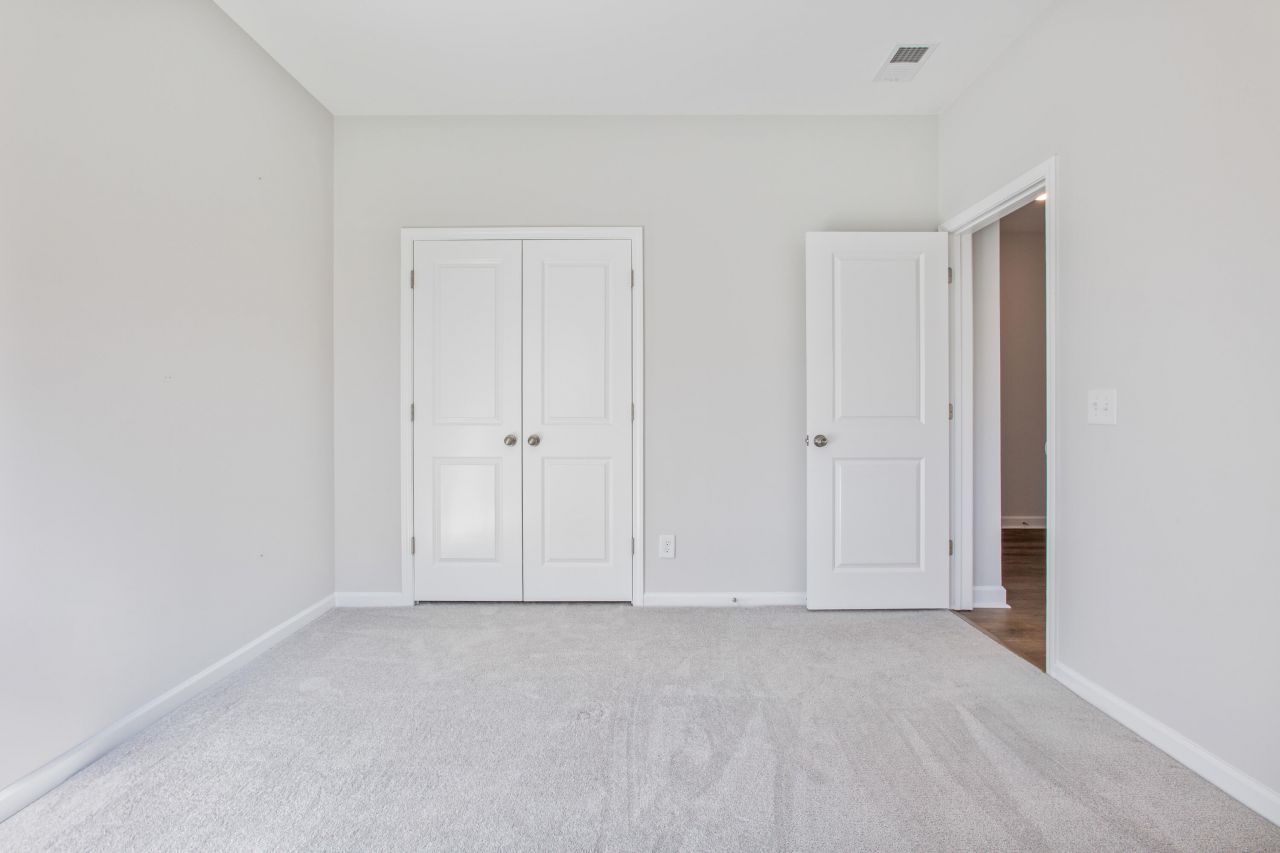 416 Richfield Way Photo 11