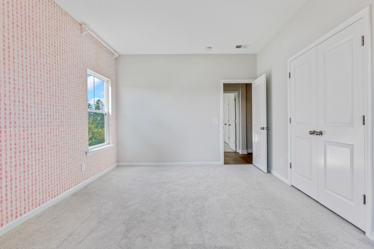 416 Richfield Way Photo 7