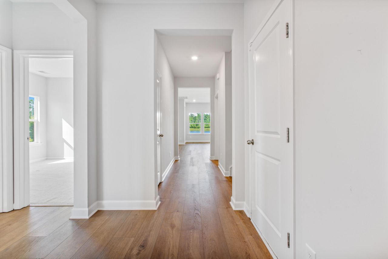 416 Richfield Way Photo 9