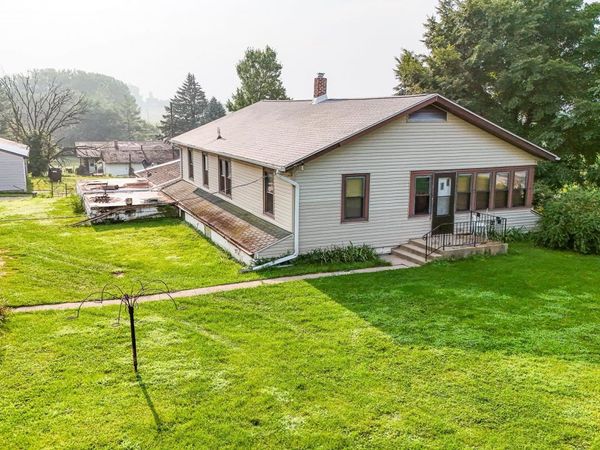 7916 W Pines Road, POLO, IL 61064