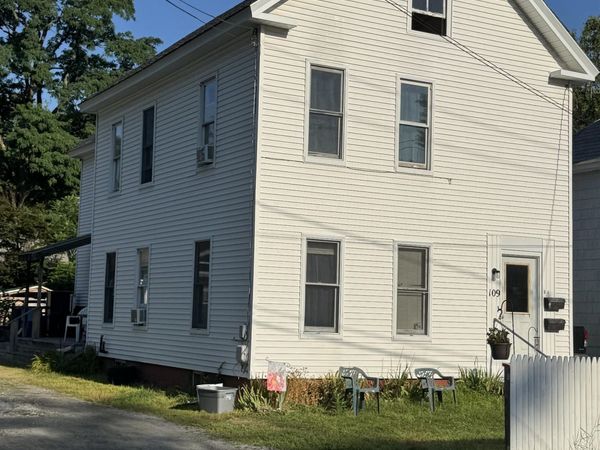 109 Central Street, Brattleboro, VT 05301